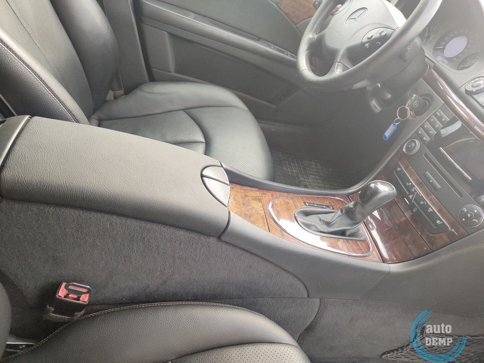 Mercedes-Benz E-klasse III (W211, S211) Рестайлинг 