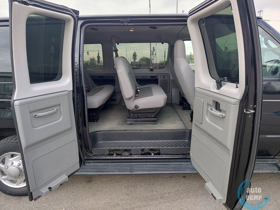 Ford Econoline IV 