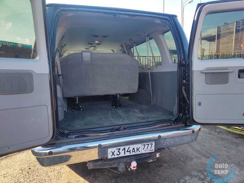 Ford Econoline IV 