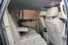 Cadillac Escalade IV 