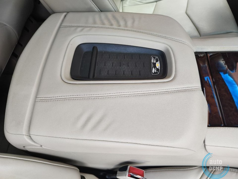 Cadillac Escalade IV 