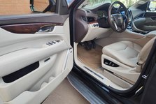 Cadillac Escalade IV 
