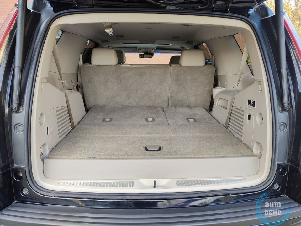 Cadillac Escalade IV 
