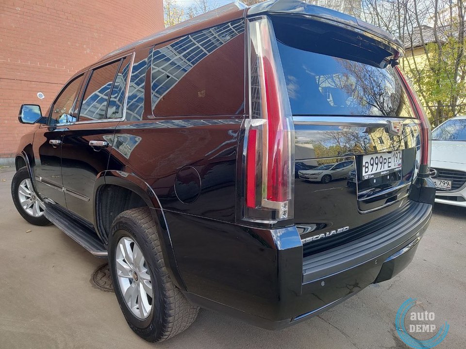 Cadillac Escalade IV 