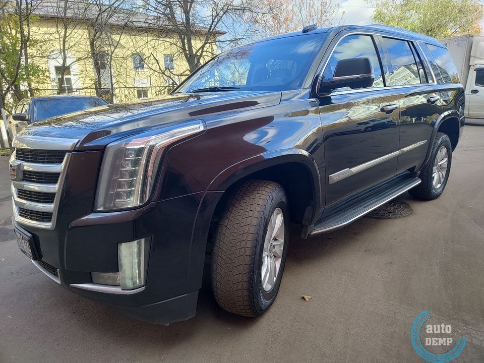 Cadillac Escalade IV 
