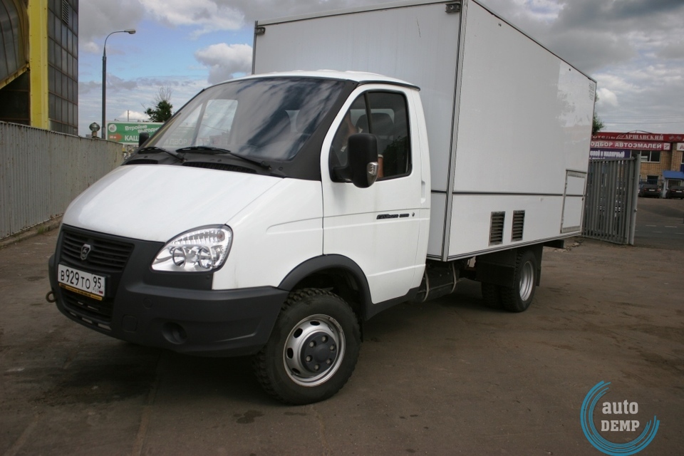 ГАЗ-3325 Егерь II 3325
