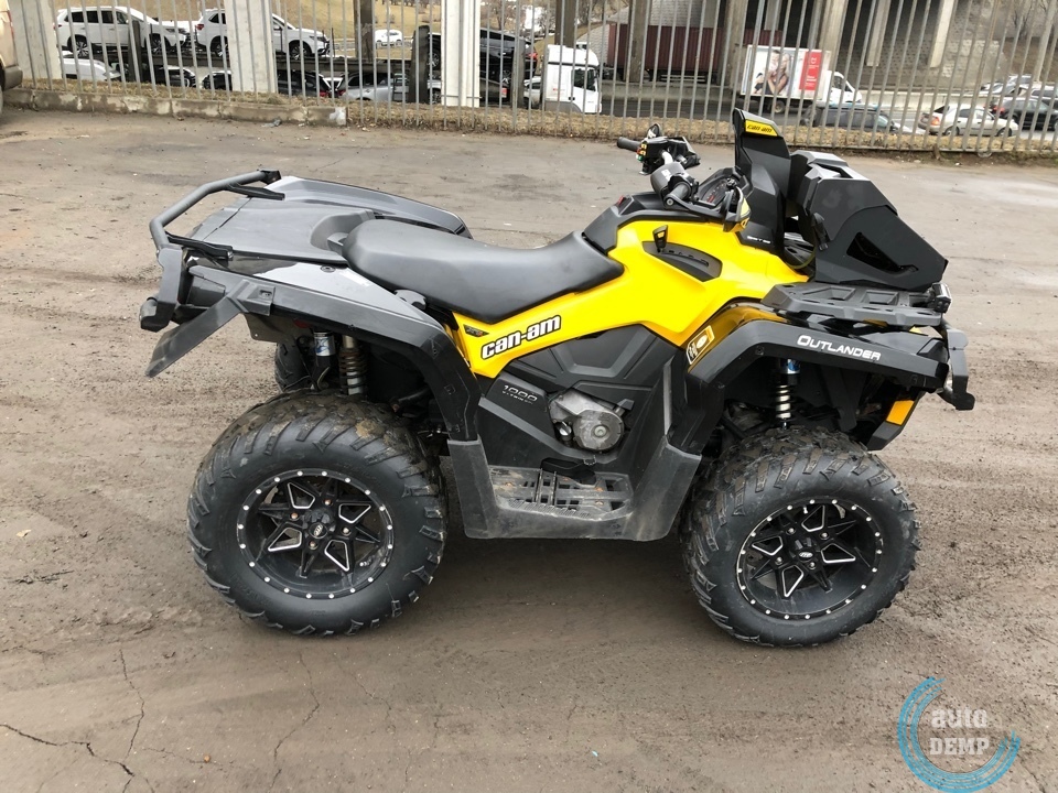 Outlander 1000 Outlander MAX XT 1000
